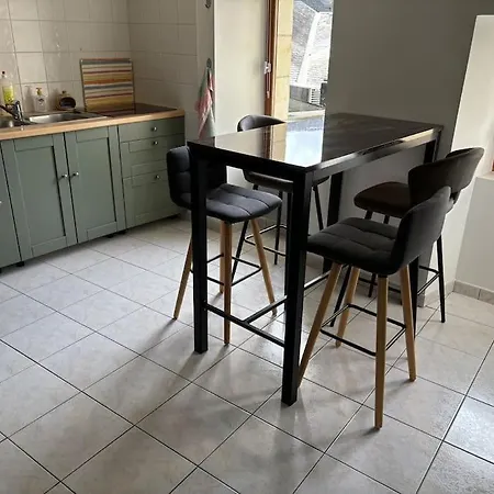 Situe Au Coeur De Apartman *